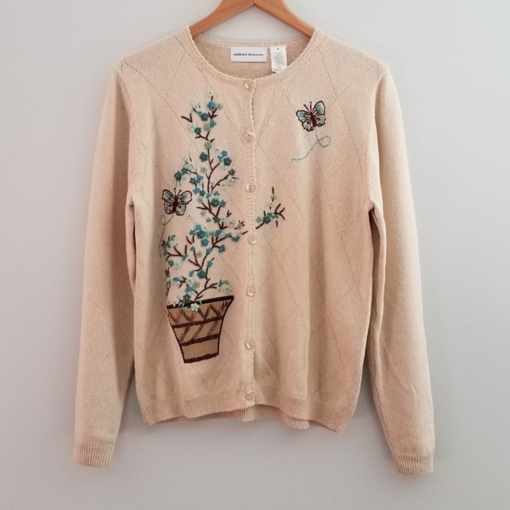 Alfred Dunner tan cardigan blue embroidered potted flowers medium